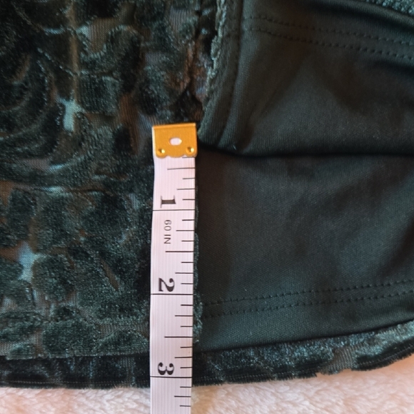 Kohl's NWT M Dk Green Floral Velvet Midi Skirt Romantic Goth - Picture 9 of 9